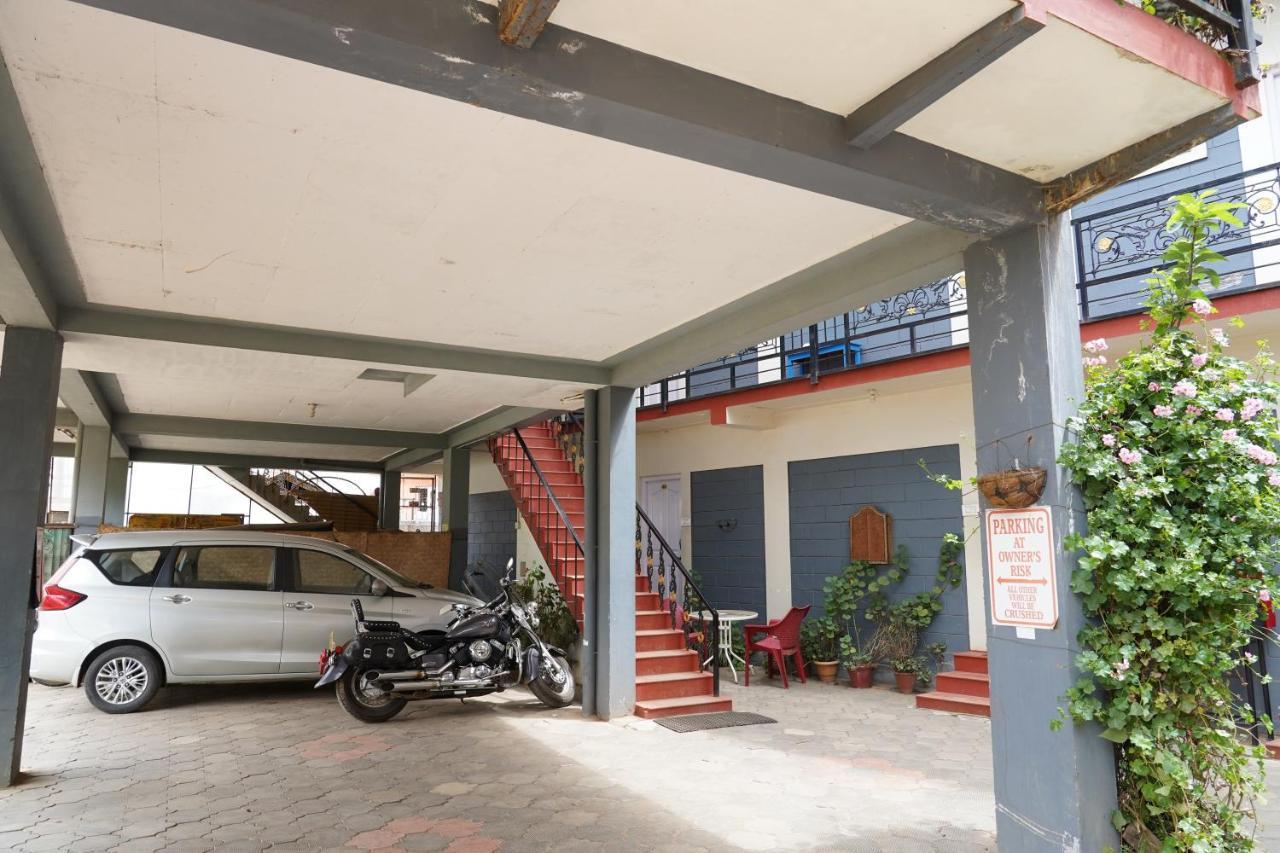 Church Hill Cottage Ooty Bagian luar foto