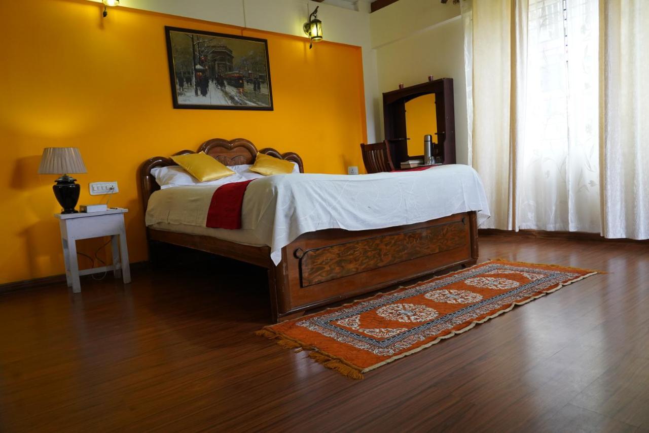 Church Hill Cottage Ooty Bagian luar foto